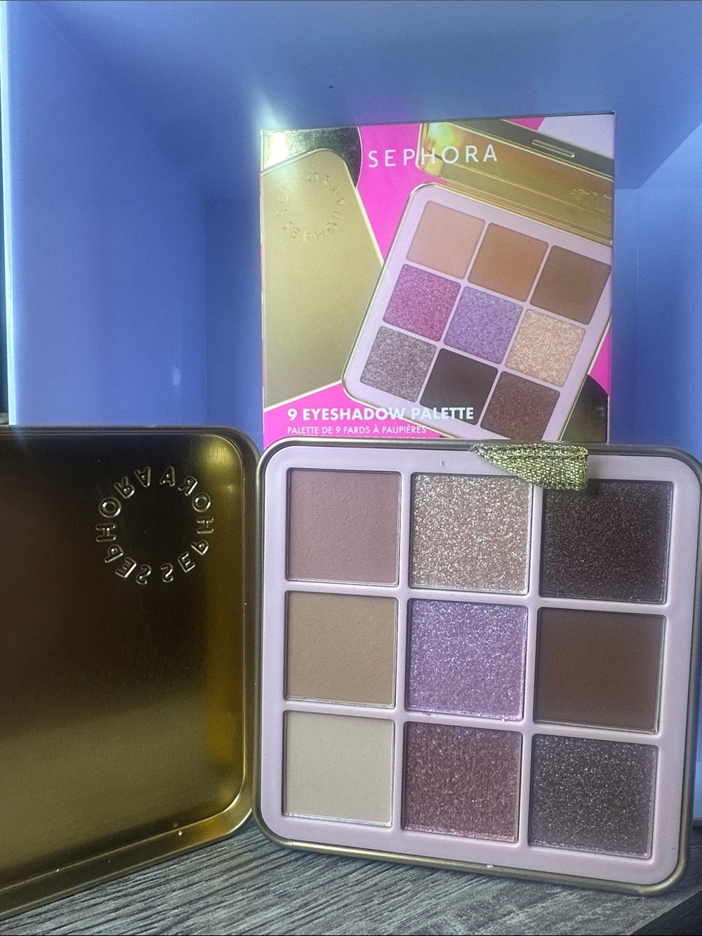 9-Color Eyeshadow Palette - Pink & Gold Tones
